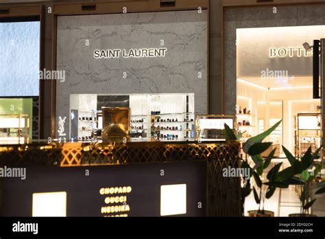 yves saint laurent istanbul mağazaları|yves st laurent airport.